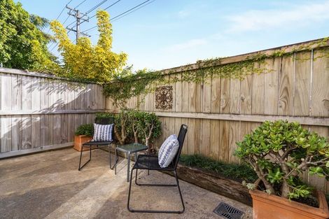 Photo of property in 100 Stanhope Road, Mount Wellington, Auckland, 1051