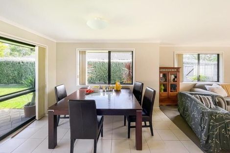 Photo of property in 18 Malbec Place, Rototuna, Hamilton, 3210