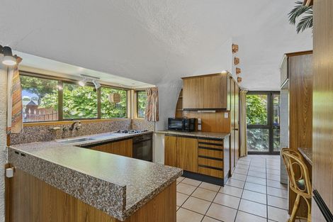 Photo of property in 254 Memorial Avenue, Burnside, Christchurch, 8053