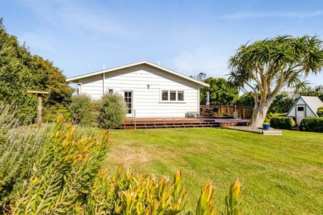 Photo of property in 183 Tasman Street, Opunake, 4616