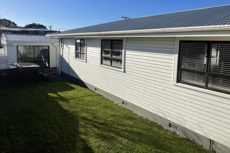 Photo of property in 4b Scott Street, Waihi Beach, 3611