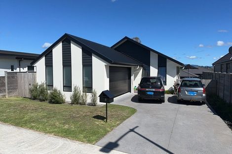 Photo of property in 8 Augusta Rise, Omokoroa, 3114