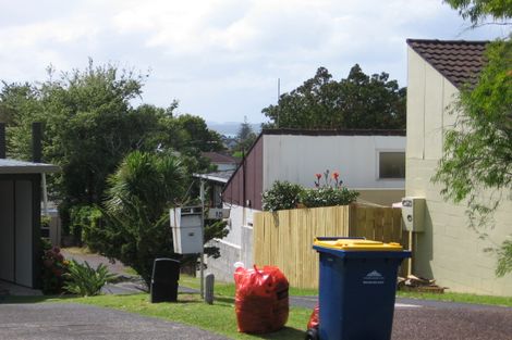 Photo of property in 16 Prestige Place, Castor Bay, Auckland, 0620