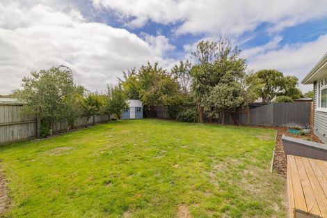 Photo of property in 66 Winters Road, Redwood, Christchurch, 8051