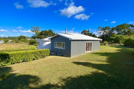 Photo of property in 619 State Highway 16, Kumeu, 0891