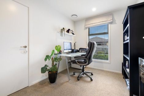 Photo of property in 37 Cheltenham Road, Lower Shotover, Queenstown, 9304