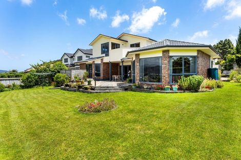 Photo of property in 5 Birkinshaw Grove, Riverstone Terraces, Upper Hutt, 5018