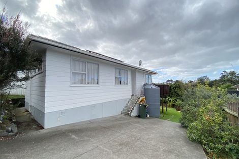 Photo of property in 32 Fitzwater Place, Henderson, Auckland, 0612
