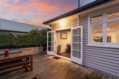 Photo of property in 1/53 Aorangi Road, Bryndwr, Christchurch, 8053