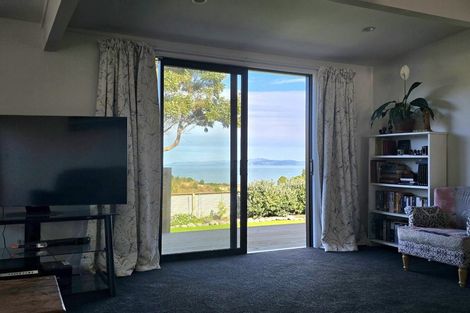 Photo of property in 92 Churchill Street, Kaikoura, 7300