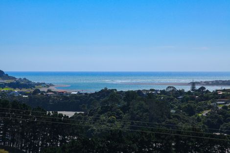 Photo of property in 57 Hills Road, Raglan, 3295