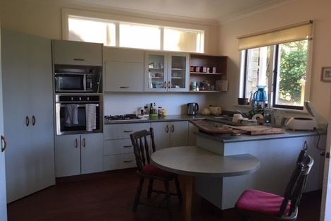 Photo of property in 143 Upland Road, Kelburn, Wellington, 6012