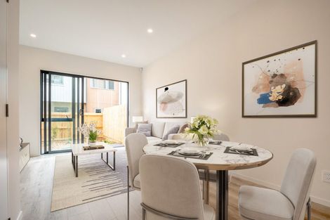 Photo of property in 13 Tokarewa Close, Mount Wellington, Auckland, 1062