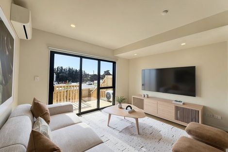 Photo of property in 342b Ormiston Road, Flat Bush, Auckland, 2019