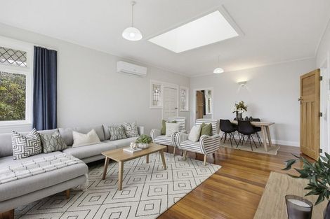 Photo of property in 10 Kotinga Street, Kilbirnie, Wellington, 6022