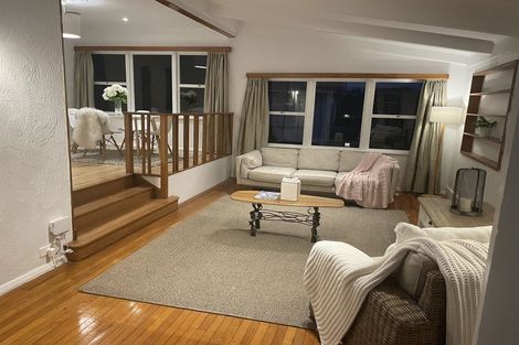 Photo of property in 1/23 Salem Place, Torbay, Auckland, 0630