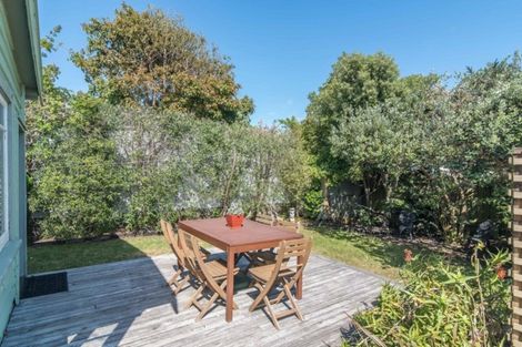 Photo of property in 2 Hemara Street, Waikanae Beach, Waikanae, 5036