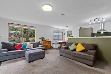 Photo of property in 83 Aquarius Drive, Kawaha Point, Rotorua, 3010