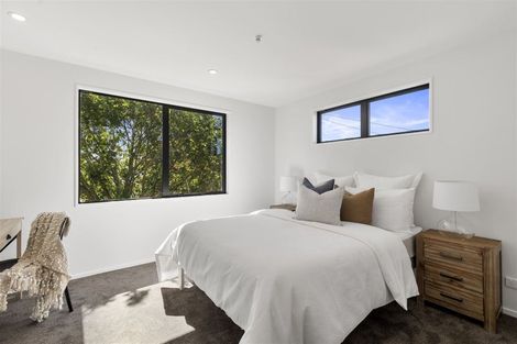 Photo of property in 86b Olliviers Road, Phillipstown, Christchurch, 8011