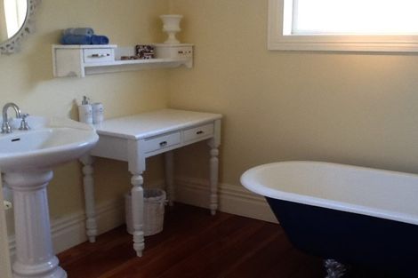 Photo of property in 106 Jellicoe Street, Martinborough, 5711