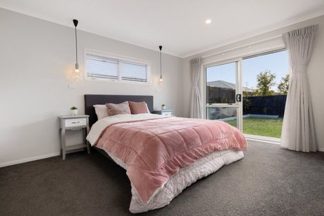 Photo of property in 93 Puhirake Crescent, Pyes Pa, Tauranga, 3112