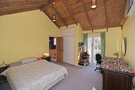 Photo of property in 92 Frost Road, Leigh, Warkworth, 0985