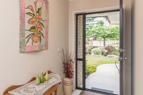 Photo of property in 6 Matuhi Street, Waikanae, 5036