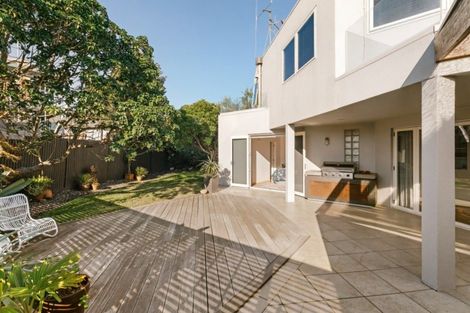 Photo of property in 37b May Street, Mount Maunganui, 3116