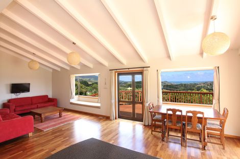 Photo of property in 57 Hills Road, Raglan, 3295