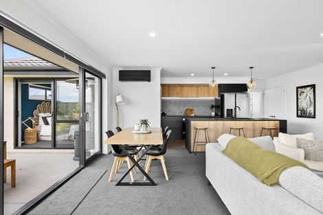 Photo of property in 16 Crossley Avenue, Woodend, 7610