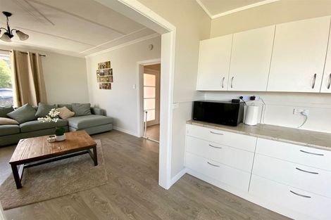 Photo of property in 6 Newarp Street, Balclutha, 9230