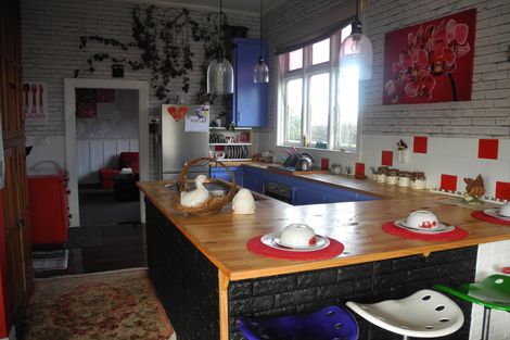 Photo of property in 22 Timaru Road, Waimate, 7924