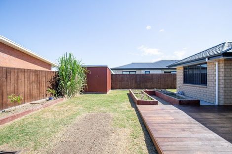 Photo of property in 27 Costello Drive, Ngatea, 3503