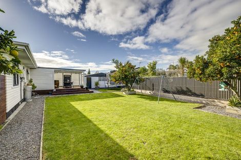 Photo of property in 16 Surrey Street, Taradale, Napier, 4112