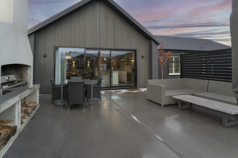 Photo of property in 7 Hatters Lane, Mount Pisa, 9383