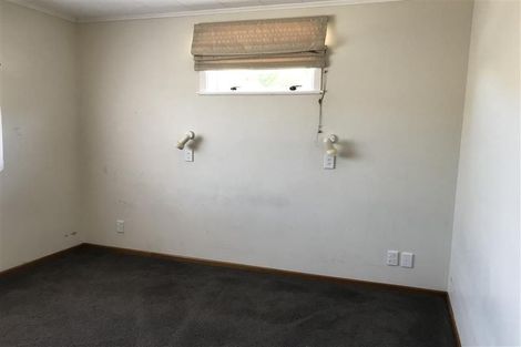 Photo of property in 12c Victory Crescent, Tawa, Wellington, 5028