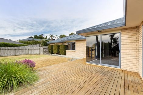 Photo of property in 12a Hawke Place, Pukekohe, 2120