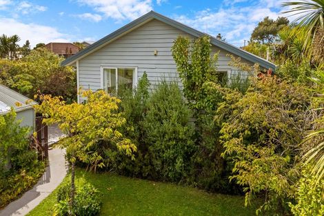 Photo of property in 385 Estuary Road, South New Brighton, Christchurch, 8062