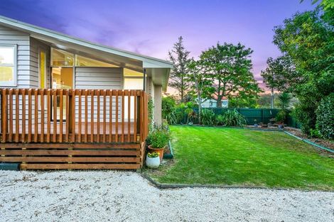 Photo of property in 554 Swanson Road, Ranui, Auckland, 0612