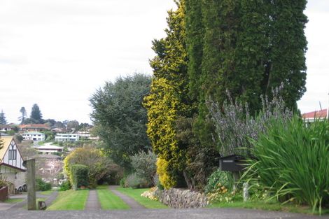 Photo of property in 245 Bellevue Road, Bellevue, Tauranga, 3110