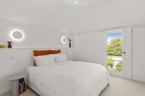 Photo of property in 102 Winchester Street, Merivale, Christchurch, 8014