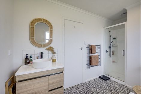 Photo of property in 38 James Foley Avenue, Pirimai, Napier, 4112