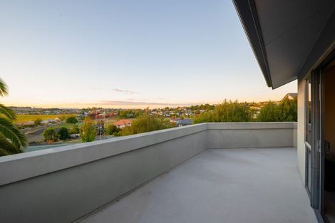 Photo of property in 39 Greenfield Drive, Western Heights, Hamilton, 3200