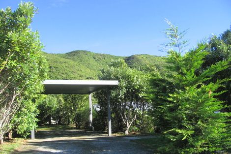 Photo of property in 69 Nalanda Crescent, Broadmeadows, Wellington, 6035