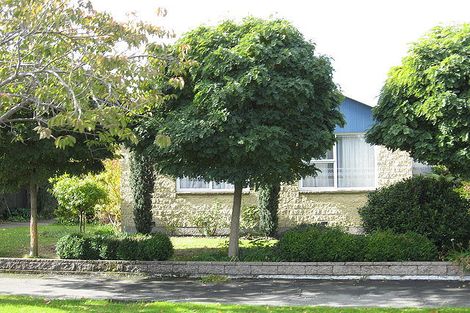 Photo of property in 18 Longmuir Street, Ilam, Christchurch, 8041