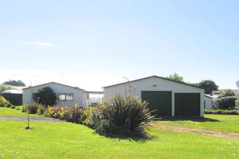 Photo of property in 10 Thompson Place, Opito Bay, Whitianga, 3592