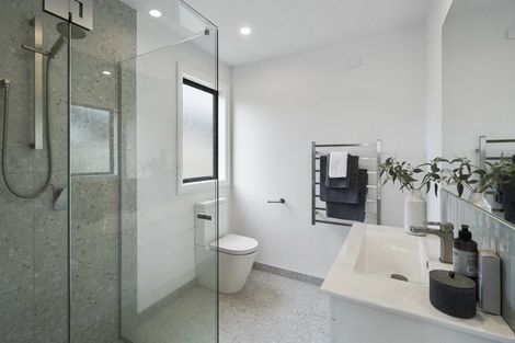 Photo of property in 17c Brightwater Terrace, Terrace End, Palmerston North, 4410