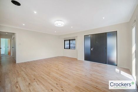 Photo of property in 1/22 Fruitvale Road, New Lynn, Auckland, 0600