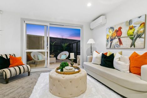 Photo of property in 70b Barrack Road, Mount Wellington, Auckland, 1060