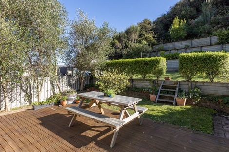 Photo of property in 2 Main Street, Hospital Hill, Napier, 4110